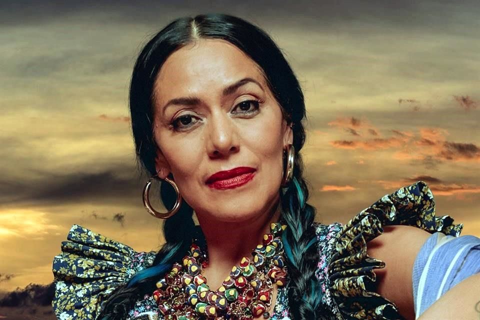 Contratar a Lila Downs